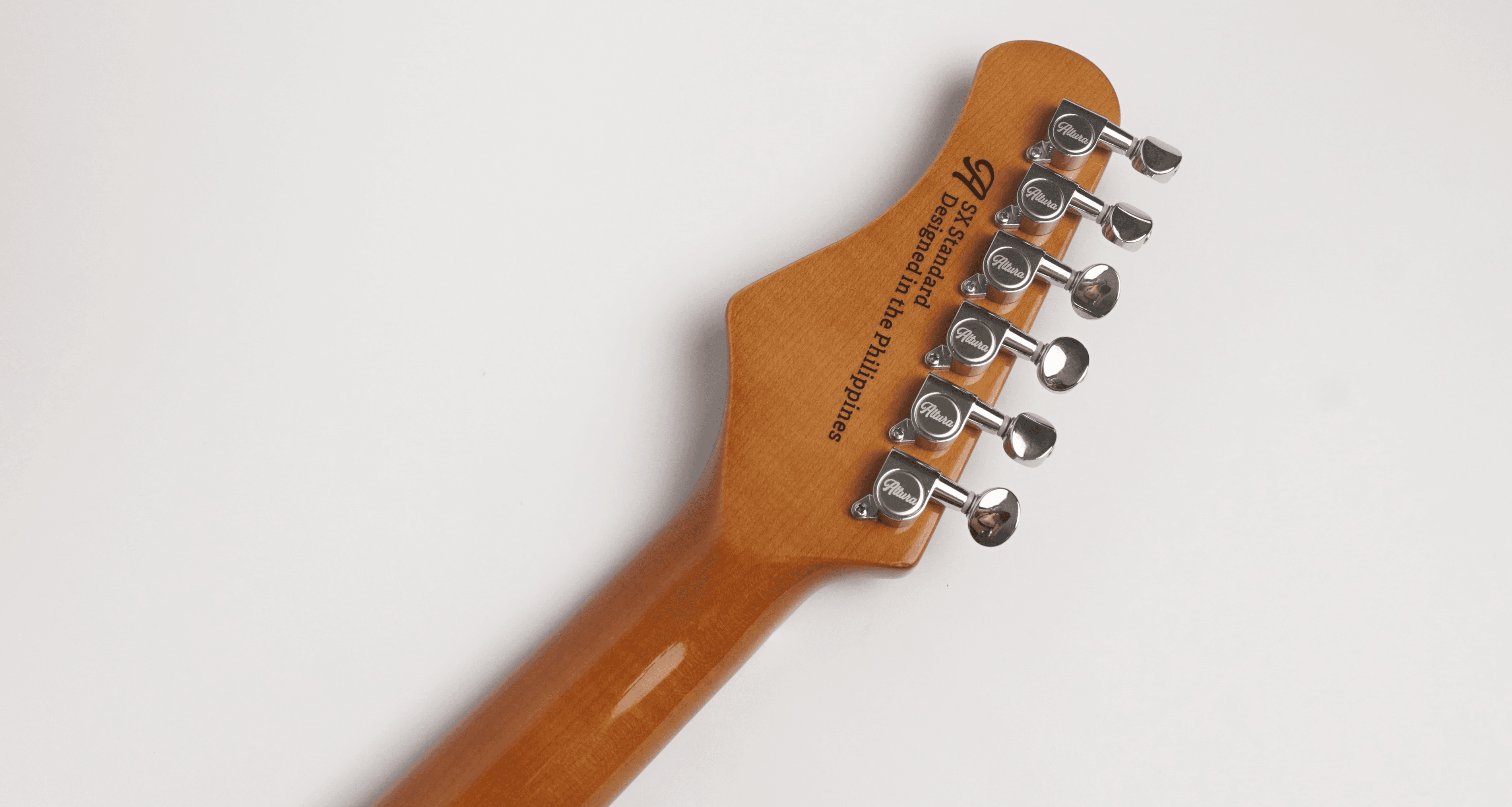 Altura SX Standard (Vintage White) - Back Headstock